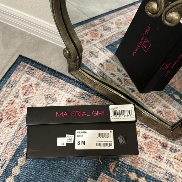 Material Girl Blair Dress Shoe - 8M w/box (optional) - Picture 7 of 8